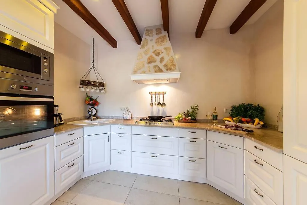 Hébergement de vacances Finca Wellnatura Mit Sauna, Kamine, Badewanne Artà