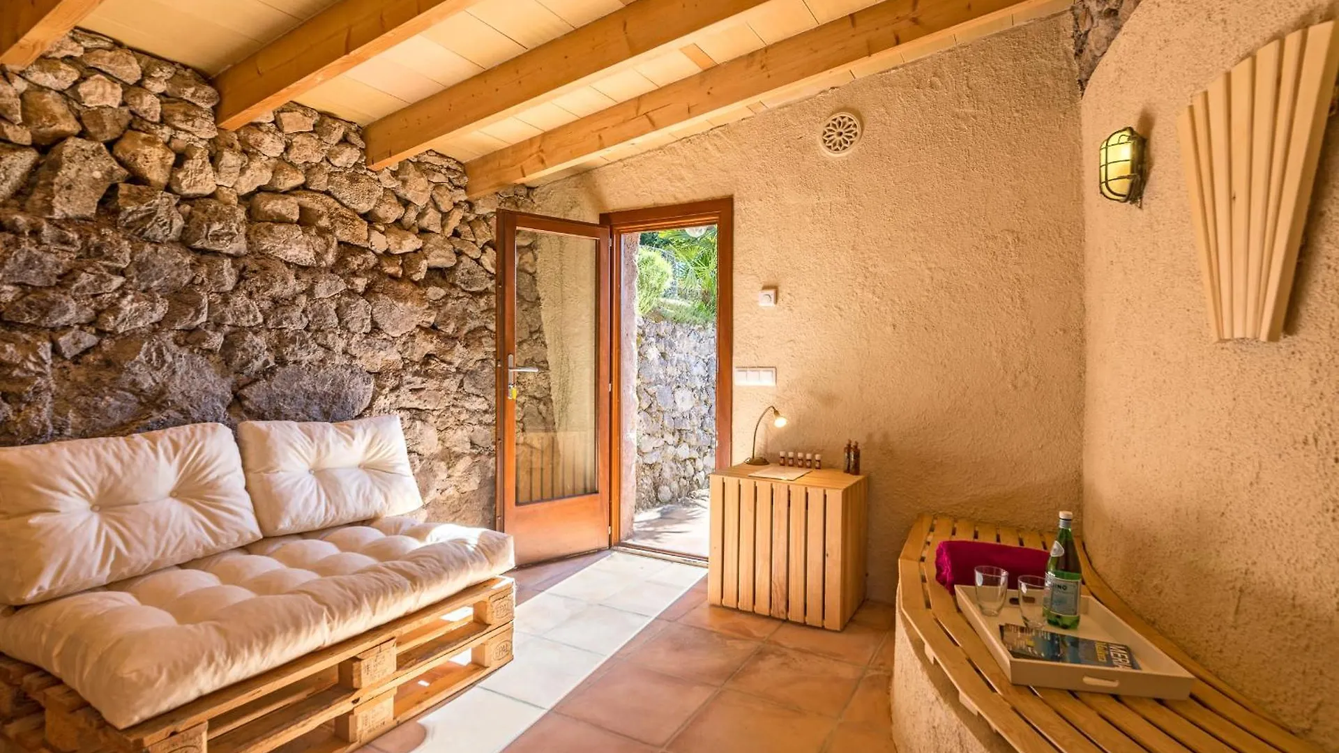 Ferienhaus Finca Wellnatura Mit Sauna, Kamine, Badewanne Artá Spanien